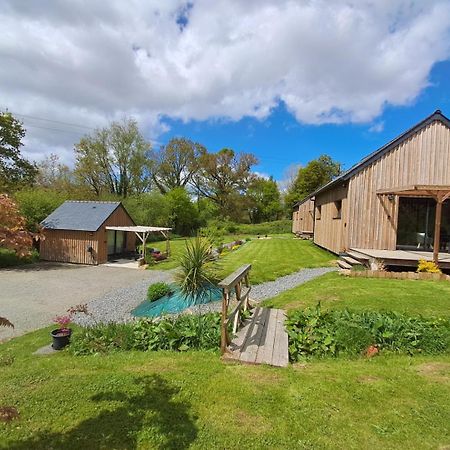 Chalets De Pont Cob Avec Spa Gouézec Eksteriør billede
