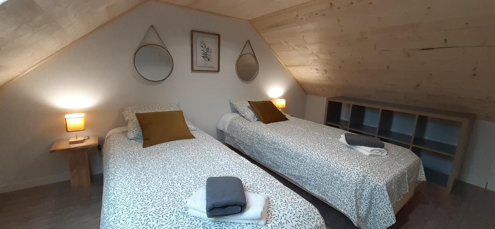 Chalets De Pont Cob Avec Spa Gouézec Eksteriør billede