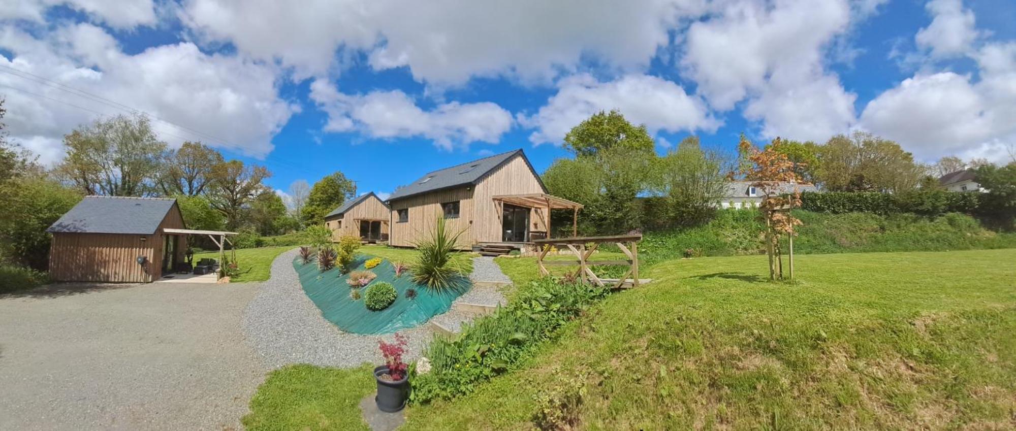 Chalets De Pont Cob Avec Spa Gouézec Eksteriør billede